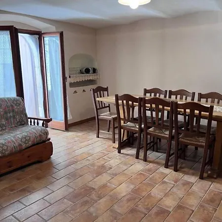 Immaculate 2-bed House *